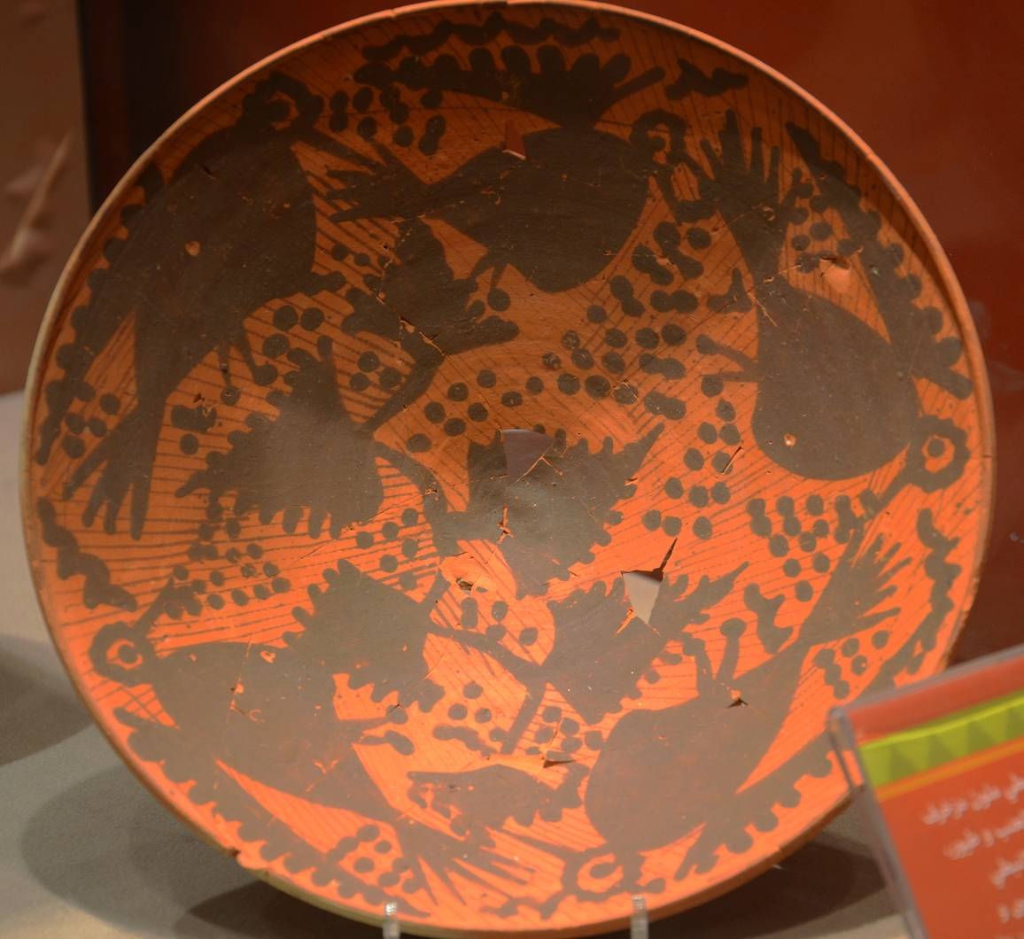 This Nabataean fineware plate, carefully painted with birds eating grapes, offers Petra’s visitors a striking glimpse into the skill and craftsmanship of Petra’s ancient artisans. Photo by Allison Mickel.